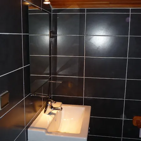 Konukevi Chez Babeth 3*